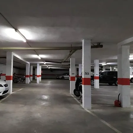 Апартаменты Calle San Basilio - Patios. Aparcamiento Gratis