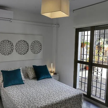 Calle San Basilio - Patios. Aparcamiento Gratis Appartamento *