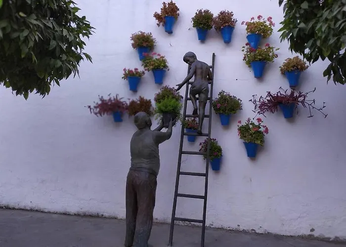 아파트 Calle San Basilio - Patios. Aparcamiento Gratis