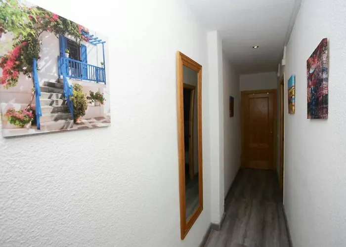 Апартаменты Calle San Basilio - Patios. Aparcamiento Gratis